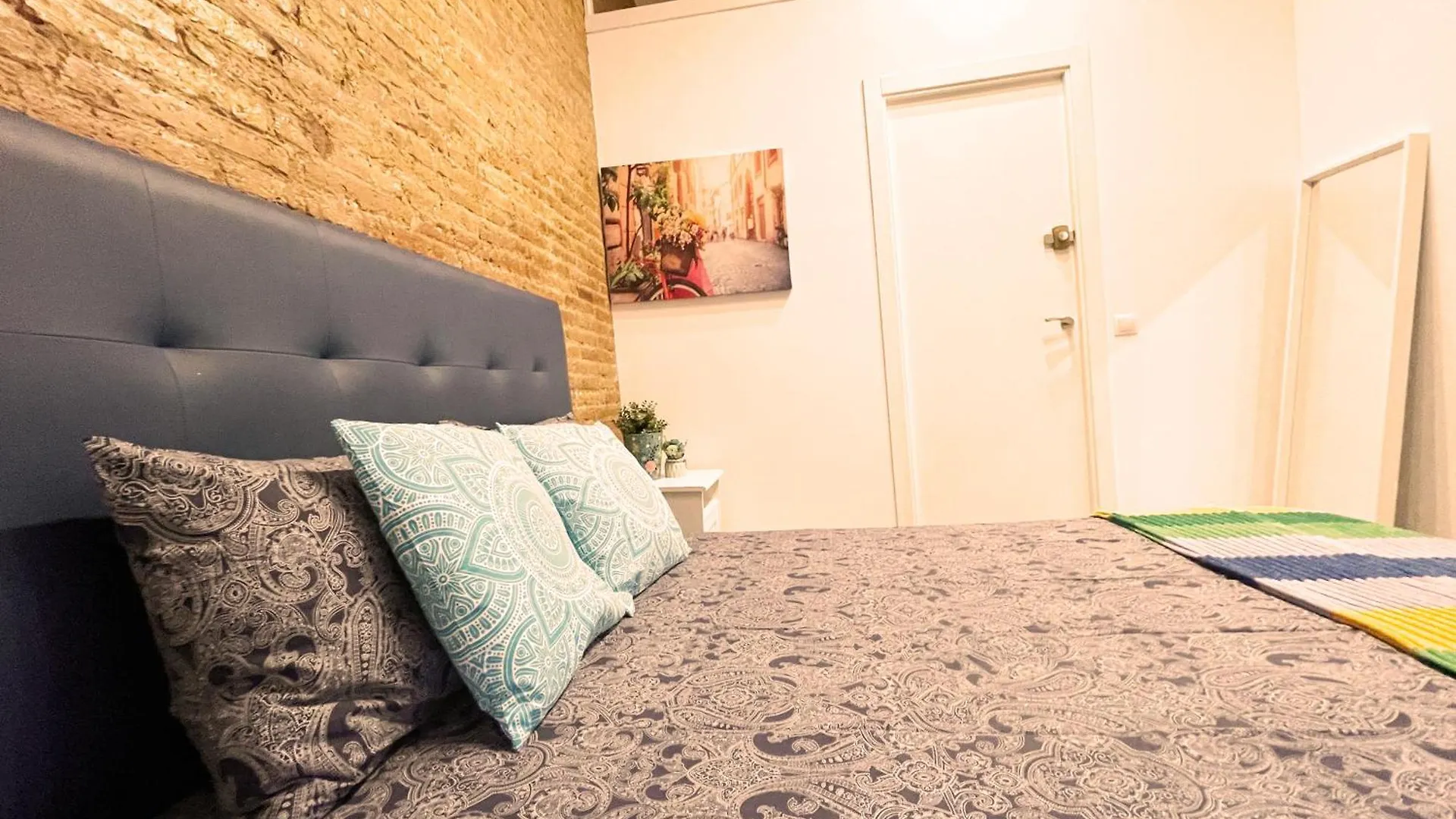 Hostal Bcn Private Rooms - City Center Jc Barcelona España